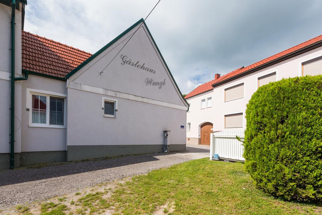 Gaestehaus - Doris - Wenzl Mörbisch am See Exteriör bild